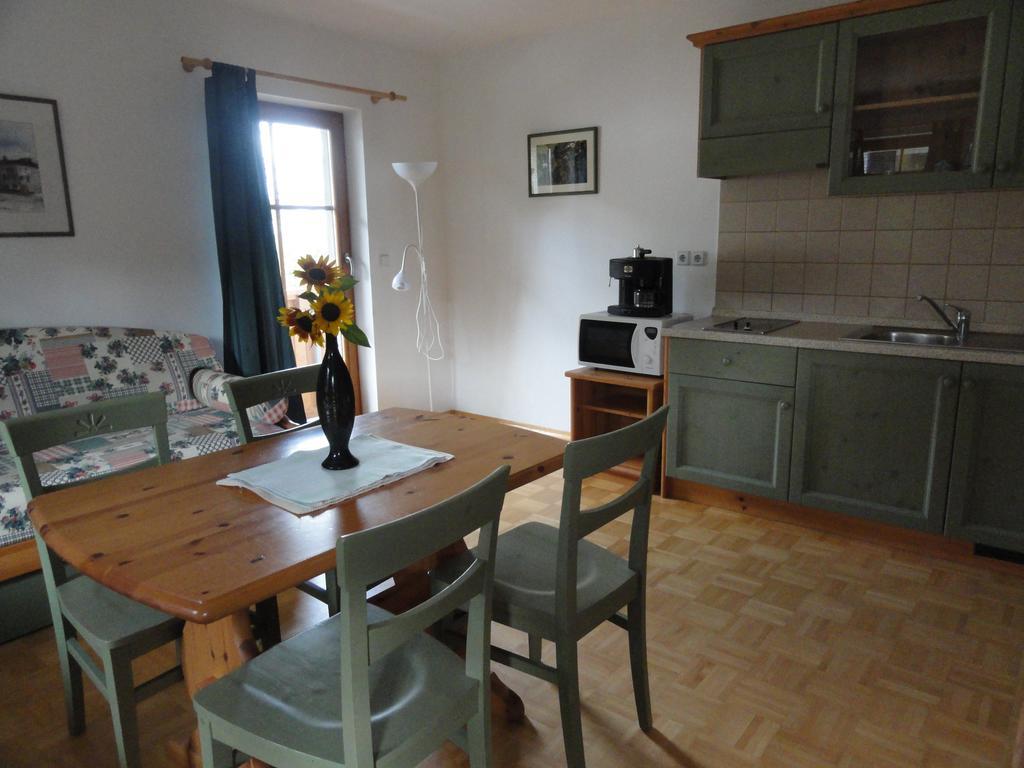 Farm Stay Dolinar Krainer Bohinjska Bela Ruang foto